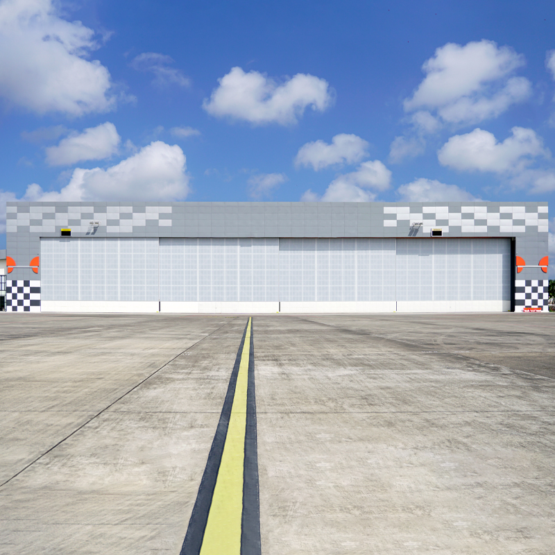 Sliding Aircraft Hangar Doors